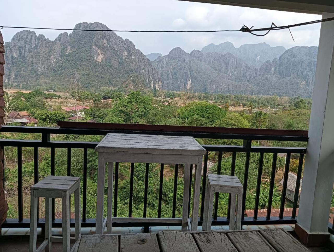 Bountang Riverside Hotel 万荣 外观 照片
