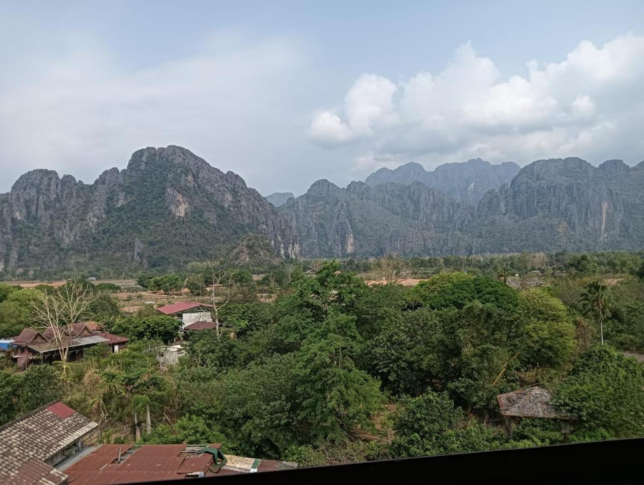 Bountang Riverside Hotel 万荣 外观 照片