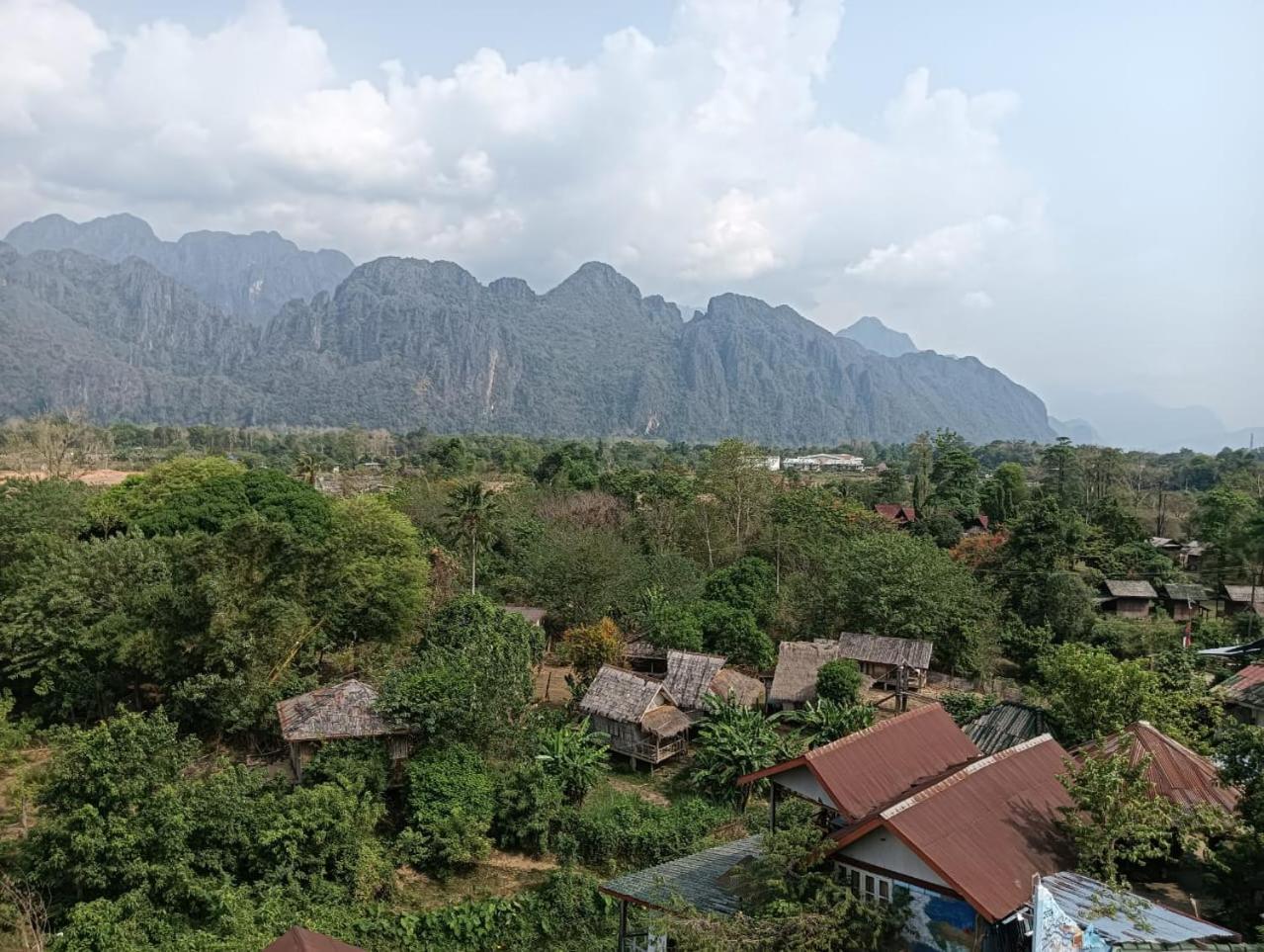 Bountang Riverside Hotel 万荣 外观 照片