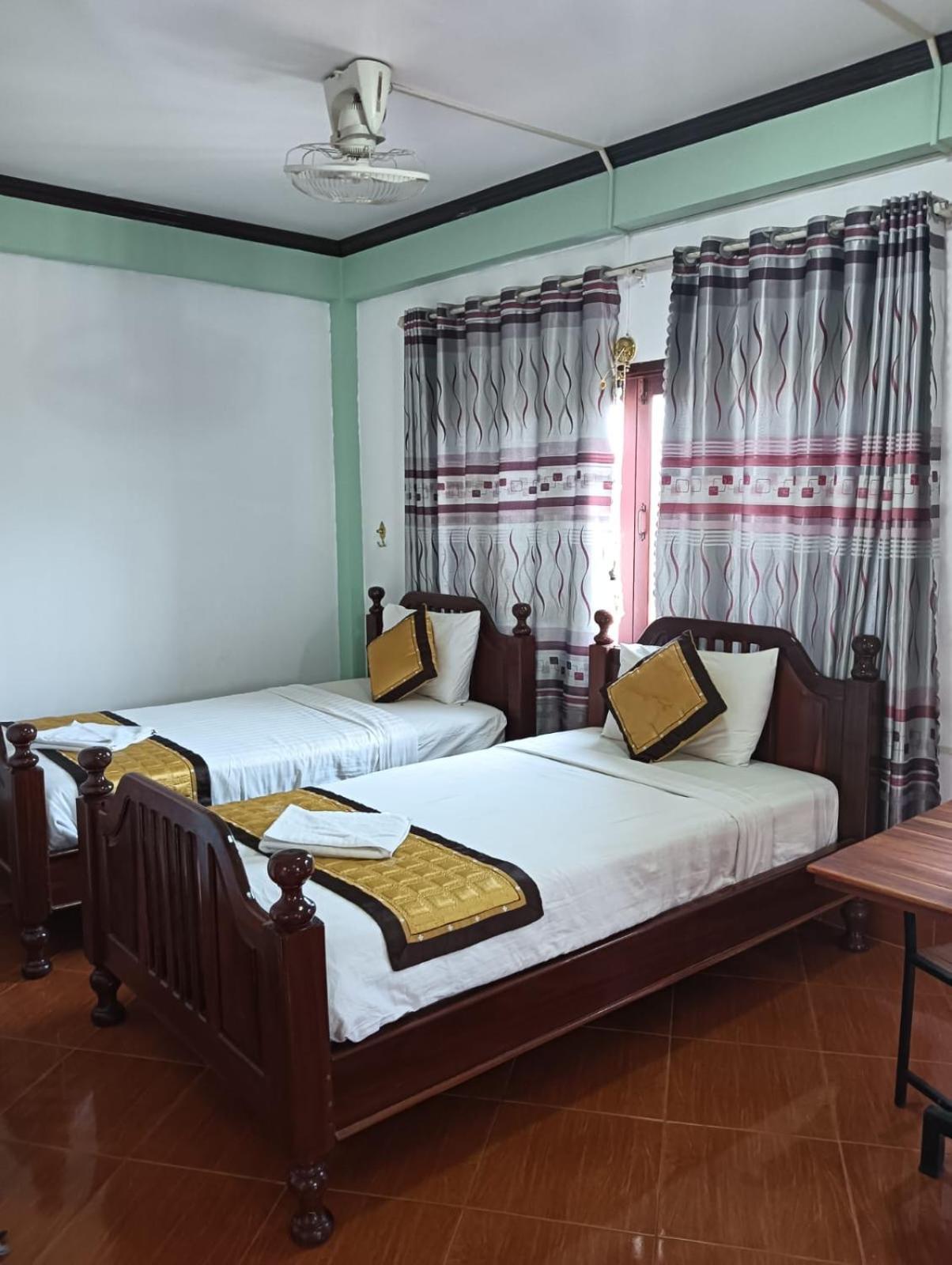 Bountang Riverside Hotel 万荣 外观 照片
